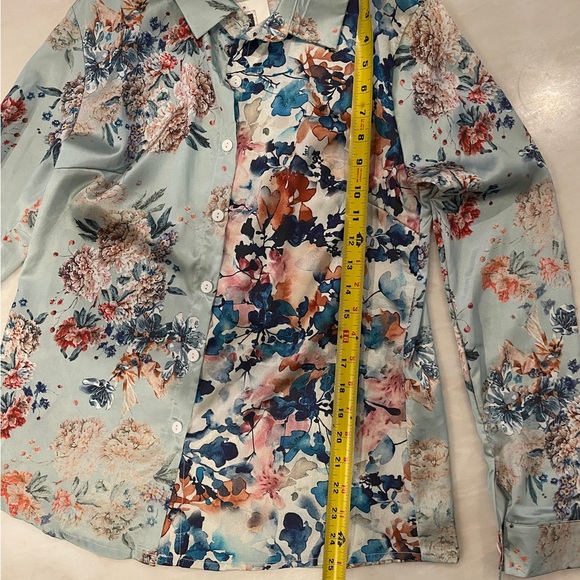 Floral Print Long Sleeve Button up Women's Casual Blouse Top Large NWT - Picture 11 of 12